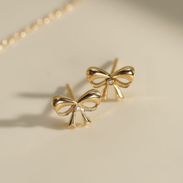 Ribbon Diamond Earrings
