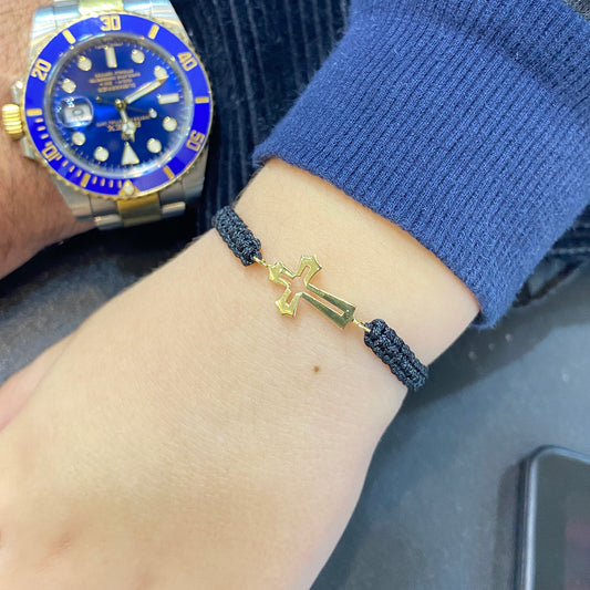 Cross Oval Bracelet